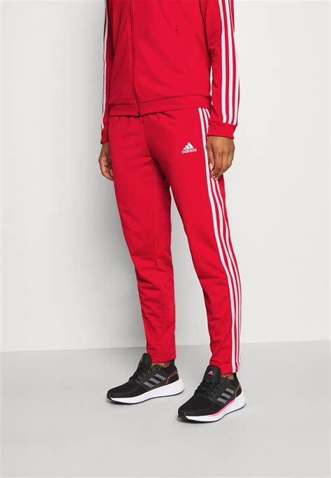 rote adidas anzug herren|Mehr.